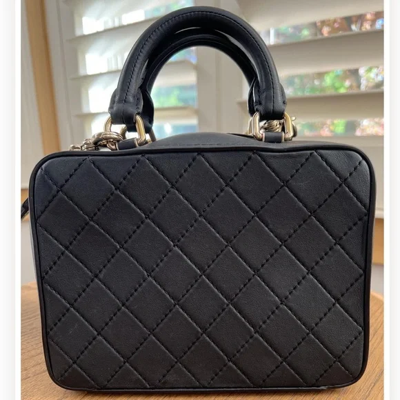 Chanel Black Top Handle Vanity Crossbody Bag with Chanel Strap - Picture 4 of 16